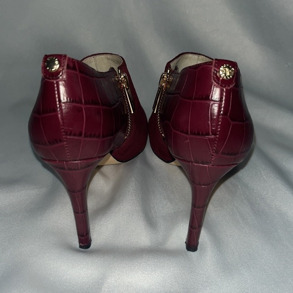 Michael Kors Sammy Ankle Boot Merlot Suede Embossed Leather Heeled Bootie Size 8 - Picture 6 of 11